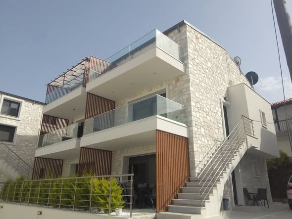 Polychrono